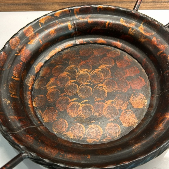 Decorative Rustic Metal Bowl With Handles Copper Coloured Pattern - Picture 14 of 14